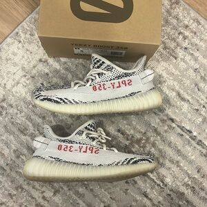 Yeezy Boost 350 V2 ZEBRA 🦓
